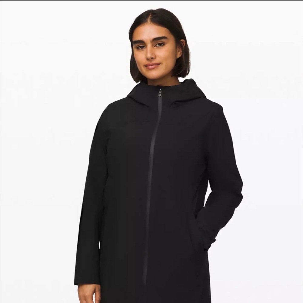 Lululemon Rain Rebel Jacket size 4 black, brand new with tags
